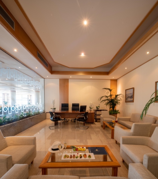 40.1 ATHENA ROYAL BEACH HOTEL VIP CHECK-IN LOUNGE
